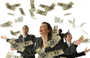 Publikohet lista e njerëzve më të pasur në botë