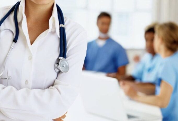 Merren të pandehura 2 mjeke obstetër-gjinekologe, neglizhuan duke çuar në humbjen e jetës së një foshnjeje