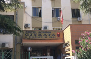 PROKURORIA FIER dergon ne gjyq kompanine dhe administratorin per ndotjen e mjedisit