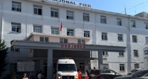 Makina ne Ballsh perplas vajzen 7 vjece, dergohet ne spital