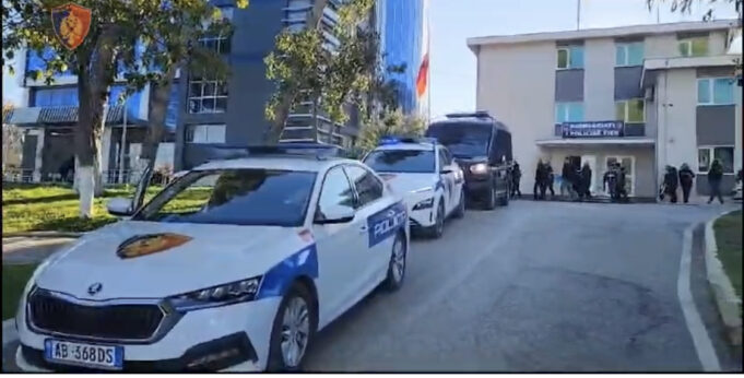 Fier – Procedime dhe kërkime për disa shtetas të përfshirë në shkelje dhe incidente