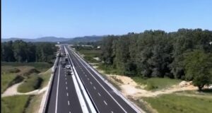 “Shqipëria 2030”/ Qeveria zbulon programin: 700 km rrugë të reja, hekurudha dhe aeroporte