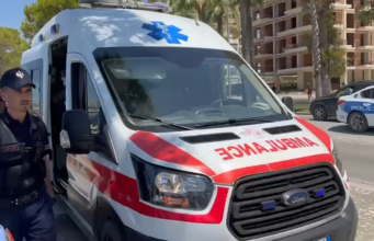 Konsumoi fotoksinë, ndërron jetë në spital 15-vjeçari