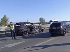 Makina përplaset me kamionin ne Lushnje-Fier nje i plagosur