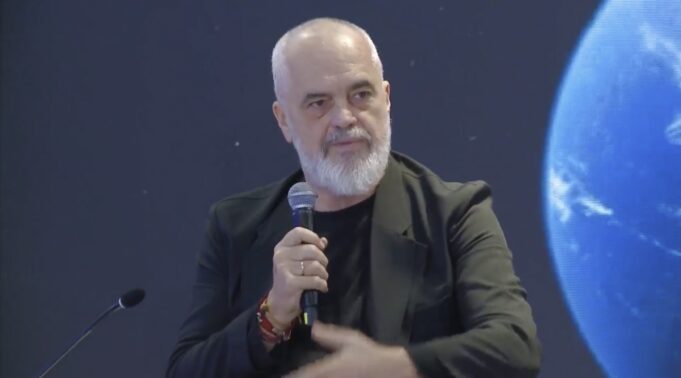 Rama- “Diella sdo të marrë vendime”