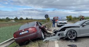 Policia njoftim zyrtar per aksidentin rrugor në Lushnjë, 3 persona përfundojnë në spital