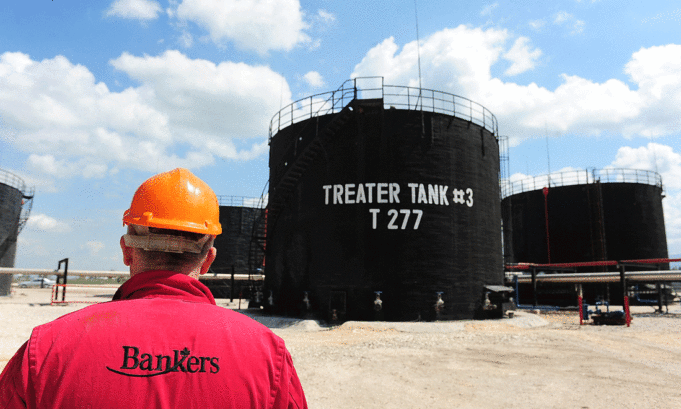 Punonjësit e Bankers pezullojnë punën nesër në orën 07:00 – paralajmërojnë grevë urie nëse kërkesat nuk plotësohen