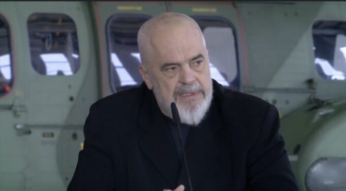 Rama: Për 30 vite nuk do të ketë leje ndërtimi në ato toka që digjen
