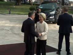 Presidentja e Komisionit Europian nis takimin me presidentin Begaj