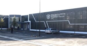 FIER-Emërohet drejtues i ri i Shërbimit të Transportit Rrugor