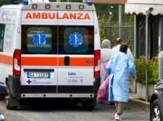 Nuk lironin pronën, 60-vjeçarja sh*mbi ndërtesën, 3 karabinerë humben jetën