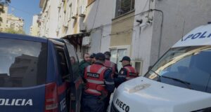 Arrest me burg” për 38-vjeçarin e kapur me arsenal armësh në Fier