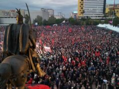 Jehonë në mediat ndërkombëtare për protestën për mbështetjen e UÇK në Tiranë