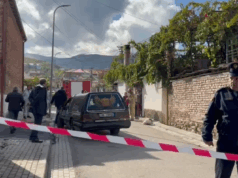 Zjarri ne banese-Nderron jete edhe nje prej femijeve