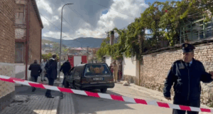 Zjarri ne banese-Nderron jete edhe nje prej femijeve