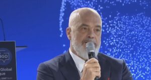 Rama ne Berlin: Diella është shtatzënë, 83 fëmijë për çdo anëtar të Parlamentit