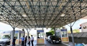 Bllokohet Kakavija, doganierët grekë në grevë, ja kur hapet kalimi