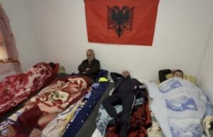 Pas 17 ditësh naftëtarët e “BANKERS”ndërpresin grevën e urisë: Do vijojmë me protesta