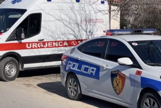 Ra në kontakt me rrymën elektrike teksa vendoste panele diellore, humb j*tën 27-vjeçari