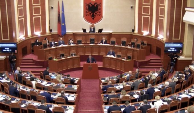 Kreu i SPAK, raporton në Kuvend-Nën hetim 33-ish zyrtarë të lartë.