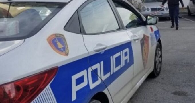 Fier – Arrestohet në flagrancë 41-vjeçari që kanosi me th*ke bashkëshorten
