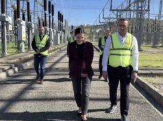 Balluku: Shqipëria drejt lidhjes direkte me Italinë përmes një linje nënujore energjie