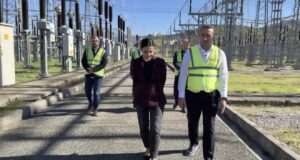 Balluku: Shqipëria drejt lidhjes direkte me Italinë përmes një linje nënujore energjie