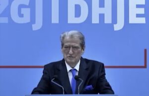 Berisha lajmëron protestë me 17 nëntor përpara kryeministrisë