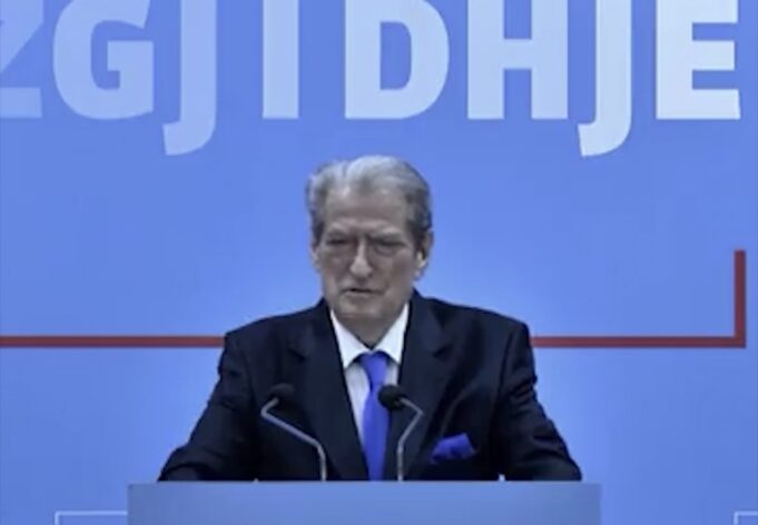 Berisha: “Foltorja” del jashtë Tiranës, nis turi i takimeve në gjithë vendin