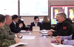 Balluku dhe ministri i Mbrojtjes, Vengu, në gatishmëri për motin e keq – AKMC në krye të punës për përballimin e situatës