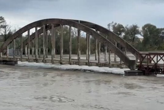 Parashikohen përmbytje në Vlorë, autoritetet paralajmërojnë për marrjen e masave