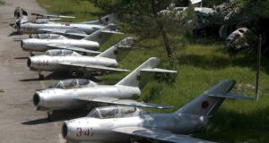 Hapet gara për ndërtimin e infrastrukturës së re në Bazën Ajrore të Kuçovës; fondi limit 10.9 milionë lekë