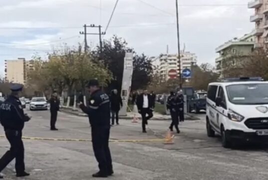 Atentati ndaj “Julit të Pashakos” në Lushnje, shoqërohen 30 persona, anëtarë të grupit të Aldo Bares dhe fisit Aliçka