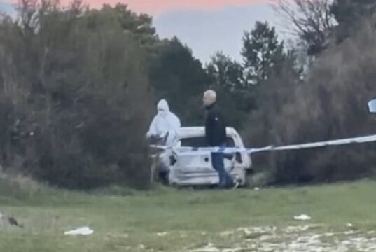 Humbi a*men e shërbimit! U dogj në makinën në Llogara