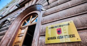 Fiona Papajorgji zgjidhet kryetare e Gjykatës Kushtetuese