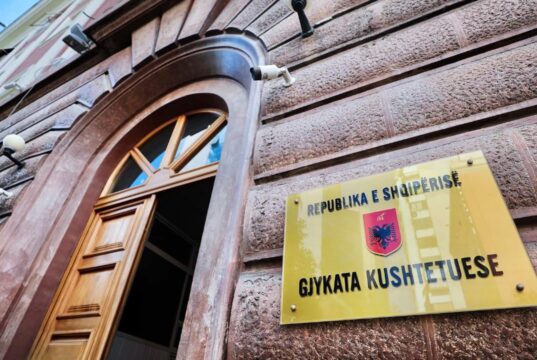 Reagon Gjykata Kushtetuese per ceshtjen ,Balluku, ja procedurat që do ndiqen