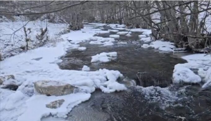Kukësi zbardhet nga dëbora, temperaturat shkojnë nën minus 16 gradë