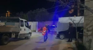 Pas defektit të pajisjeve të ujit, telashe të tjera për Vlorën, grabitet saracineska e stacionit të ujësjellësit