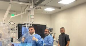 FIER- Spitali Memorial prezanton kardiologun intervencionues Dr. Edison Koltraka: Profesionalizëm dhe humanizëm në shërbim të pacientëve