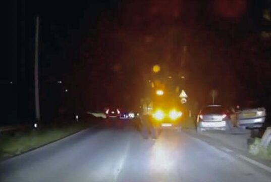 Aksident në Qafën e Koshovicës në Fier, përplasen 2 automjete