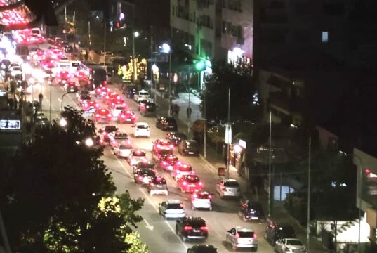 Tirana mes qyteteve me trafikun më të rënduar në Europë, ja renditja