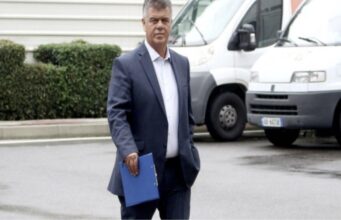 Lirohet nga burgu Lefter Koka