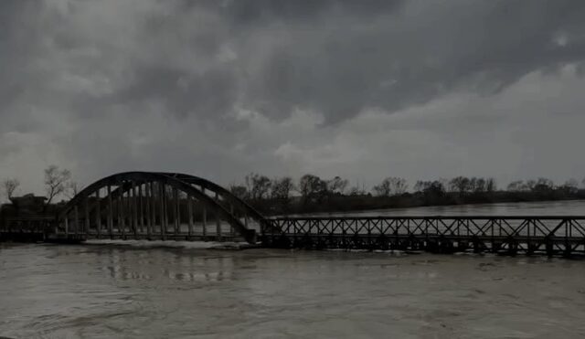 Vjosa arrin ne nivelin e 9 m, permbyten tokat bujqesore ne Fier e Vlore