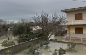 Shqipëria në ditën e katërt të përmbytjeve: 13 211 ha tokë dhe 1 587 banesa nën ujë, Rama premton kompensim të dëmeve