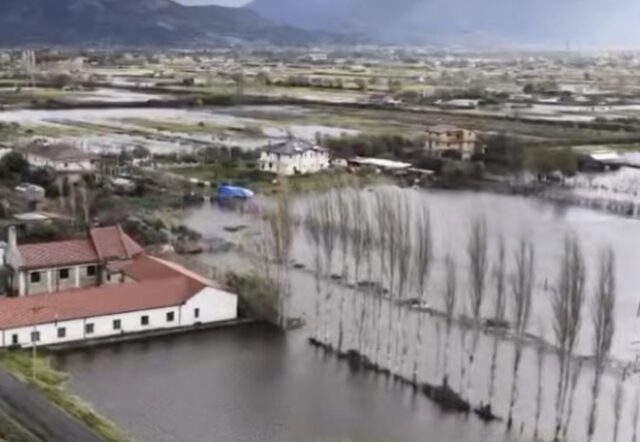 Hapja e portave të HEC-eve Ulëz dhe Shkopet sjell përmbytje në fshatrat e Kurbinit dhe Lezhës