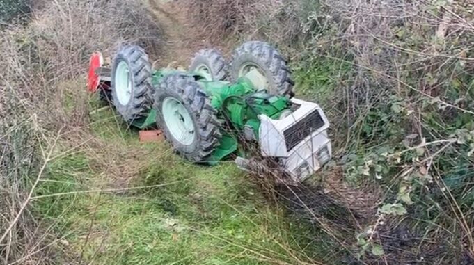 Humb kontrollin e mjetit bujqësor, aksidentohet 64-vjeçari ne Lushnje