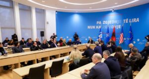 Berisha: Protesta më 24 janar më e fuqishmja që ka parë Tirana