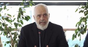 Rama i pakënaqur me kryebashkiakët