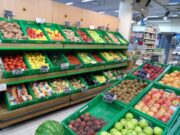 Shqipëria shet jashtë zarzavate, por blen fruta të shtrenjta nga importi