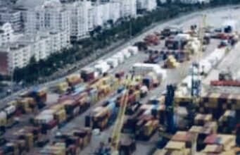 102 kontejnerë me mbetje të rrezikshme nga Kurum, lëshohen 33 arreste për zyrtarë dhe biznesmenë